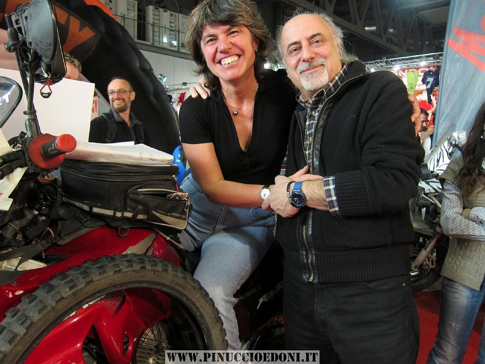 Eicma 2012 Pinuccio e Doni Stand Mototurismo - 074 con Tiziano Cantatore.jpg